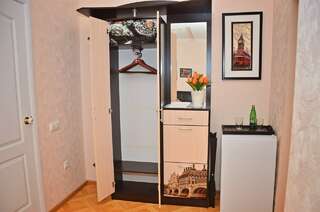 Гостиница Мира Ростов-на-Дону Семейный полулюкс-3