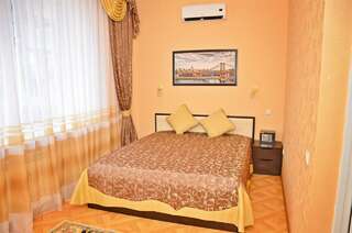 Гостиница Мира Ростов-на-Дону Полулюкс-1