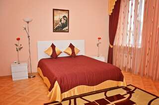 Гостиница Мира Ростов-на-Дону Семейный полулюкс-6